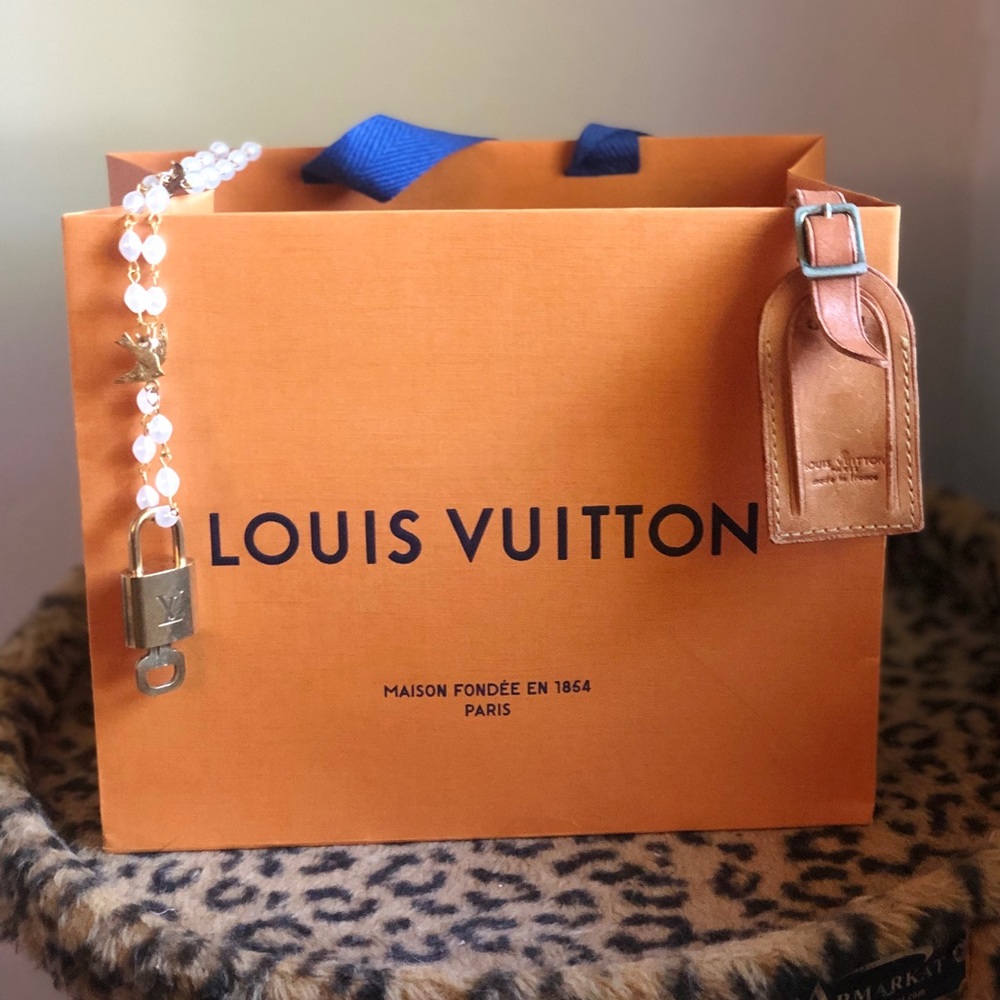 Louis Vuitton Bag, Tag, Lock & Key #319
